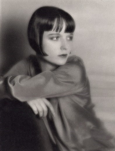 Louise_Brooks_Ball